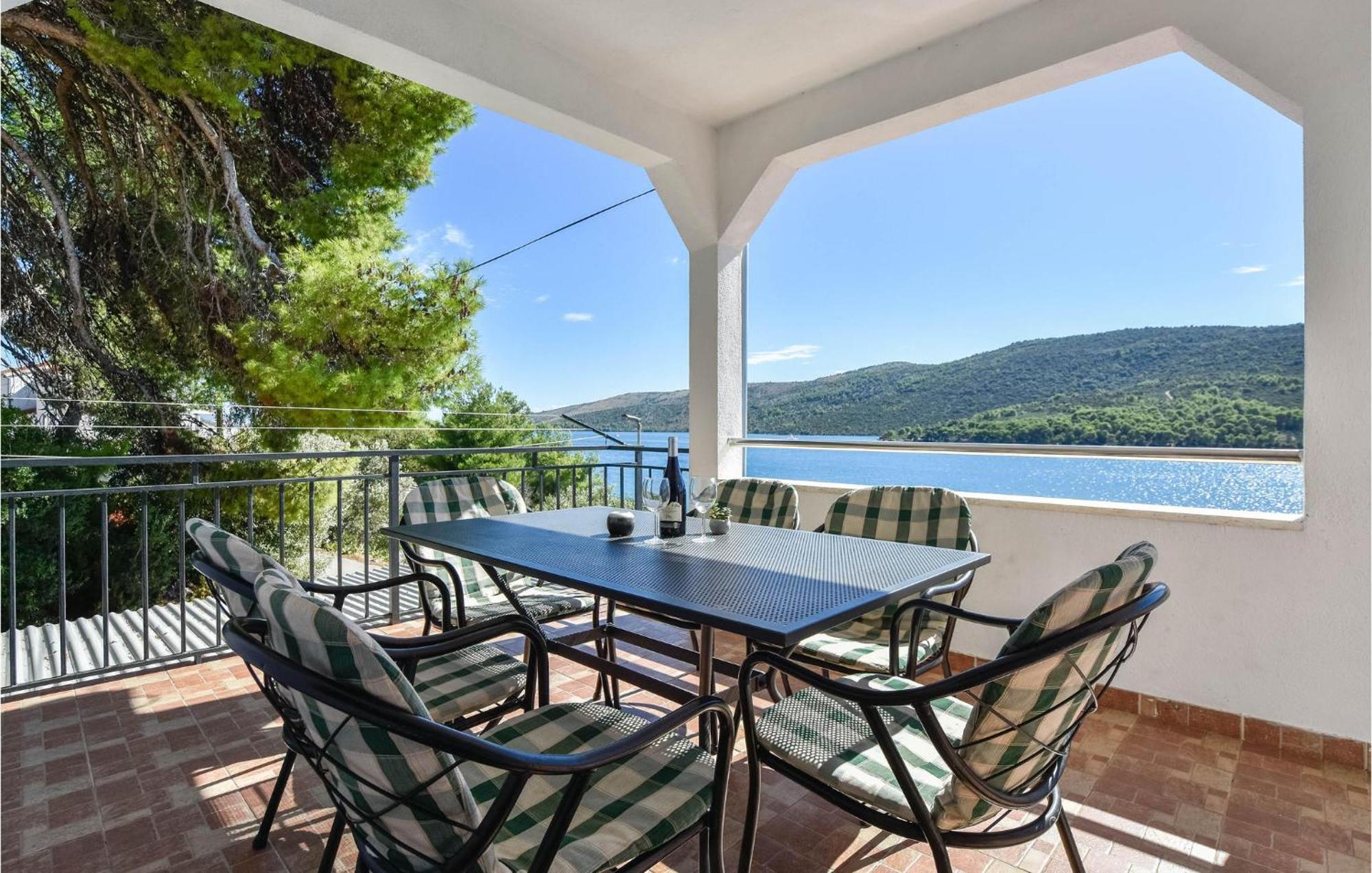 Nice Home In Poljica With House Sea View Marina Exterior photo